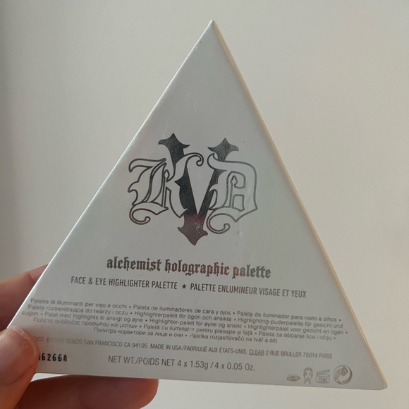 Kat Von D Alchemist Holographic eyeshadow palette - Picture 3 of 3